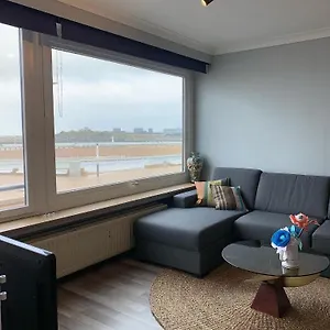 Apartment De Zeeheld, Ostende